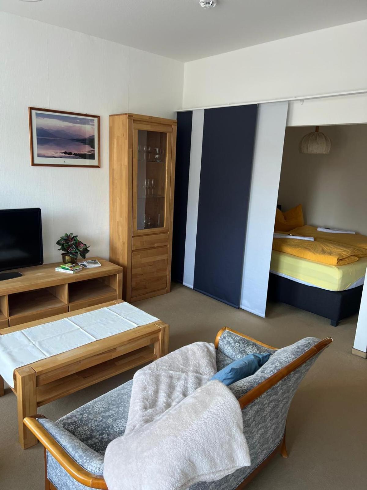 Hotel Carlsruh 3*
