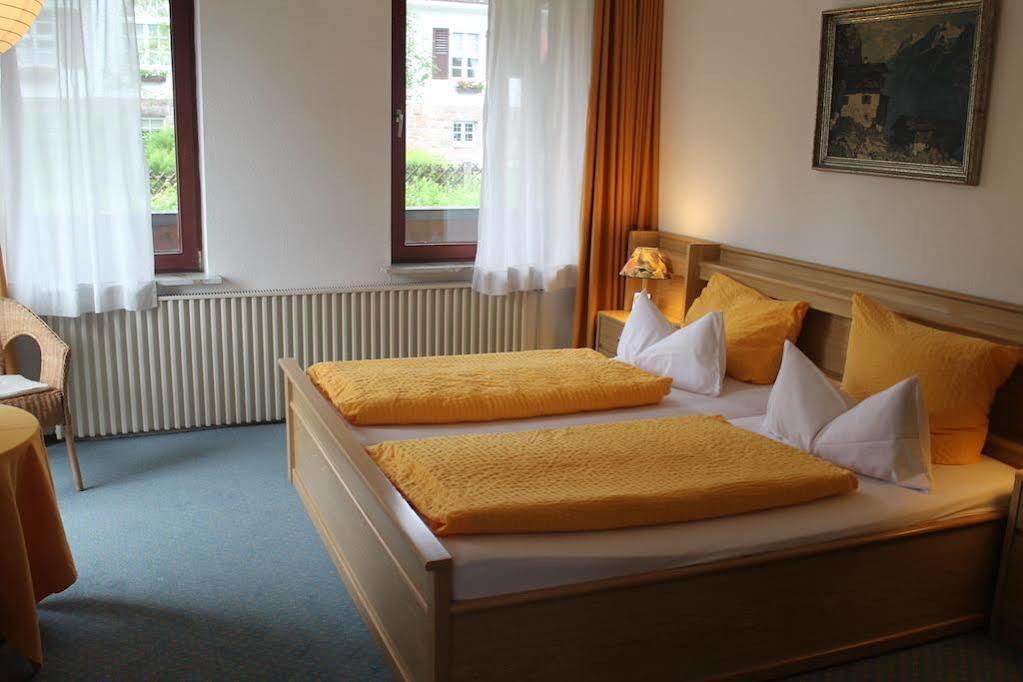 Carlsruh Hotel 3*